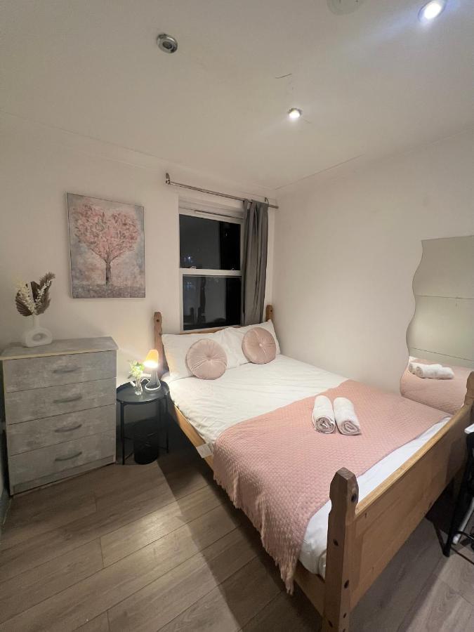 3 Bedroom Flat In King'S Cross, St Pancras'S. 8 People London Exteriör bild